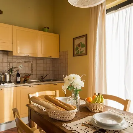 Nyaraló Hideaway Near San Gimignano